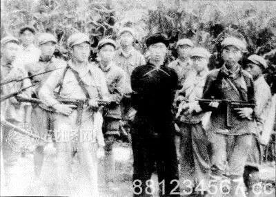 湘西土匪:湘黔边界，有哪些比较有名的土匪？