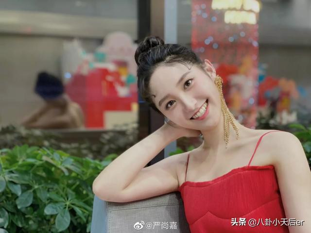 卢小嘉:西瓜妹严尚嘉为什么不转战影视圈？