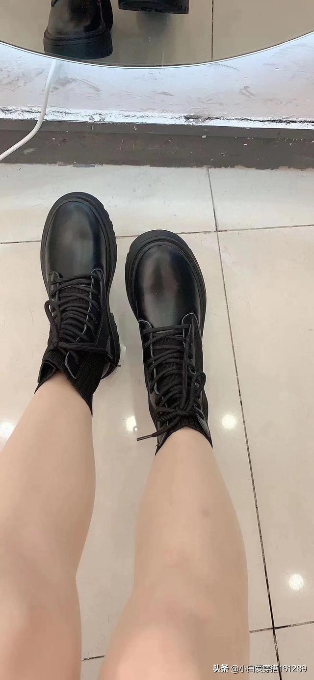女生穿马丁靴,怎样搭配才好看？