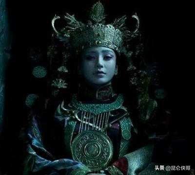 有没有好看的小说,诸天流,系统流的,或者养成类的,最好完本的,字数多一点的推荐？