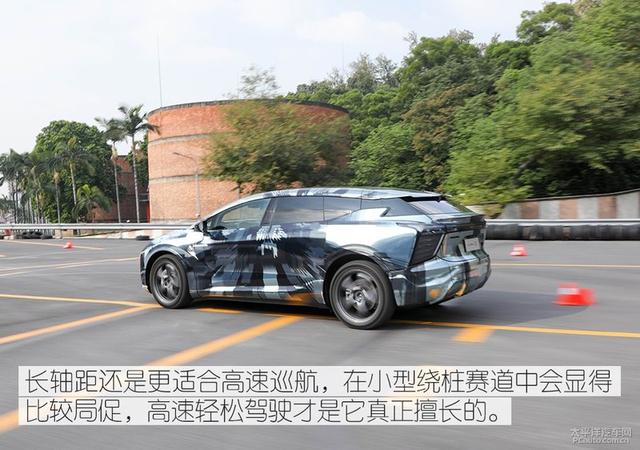 长江电动汽车，如何看待高合HiPhi X这款车