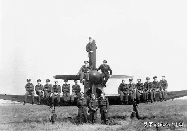 二战战斗机:二战英国的暴风和台风都是什么战斗机？