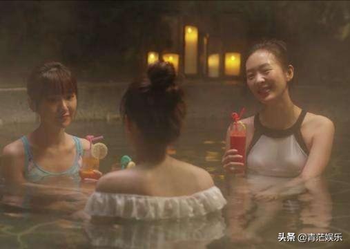 梁正贤扮演者:《三十而已》中梁正贤喜欢王曼妮什么？