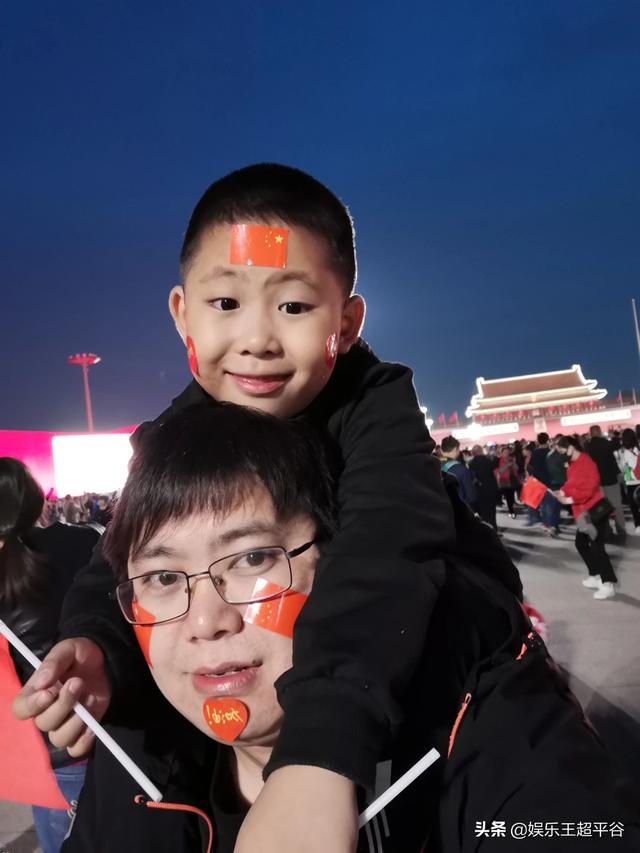 韩国的电影是不是发展的特别好？中国电影怎么办才能发展迅速呢？