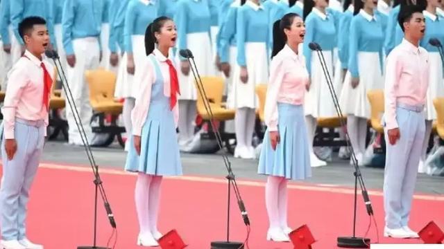 最近网上都在谈论的冯琳是谁？