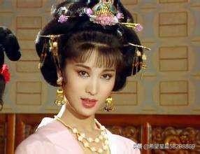 上官婉儿的墓:武则天和上官婉儿有灭族之仇，那为何武则天要重用上官婉儿呢？