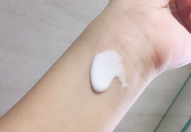 钟丽缇个人资料:你是否喜欢冻龄少女周慧敏