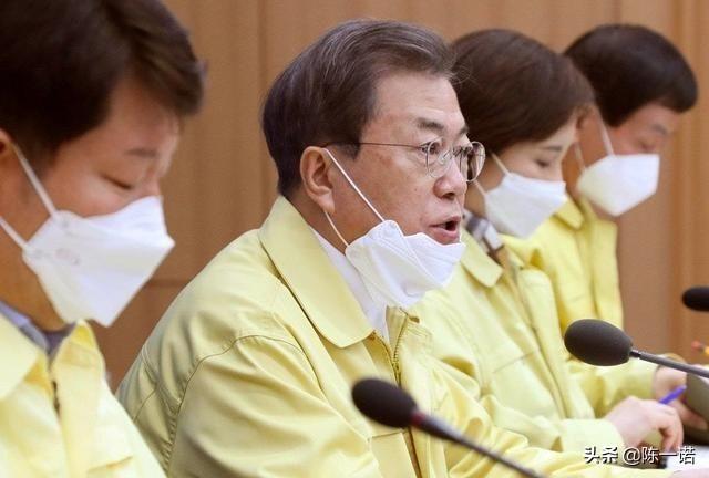 第一个新型冠状病毒怎么引起的:第一个发现新型冠状病毒的人 钻石公主号上第一个得病的香港人是如何感染冠状病毒的？