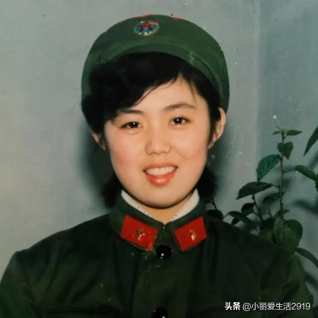 第一次穿上军装是什么感受？