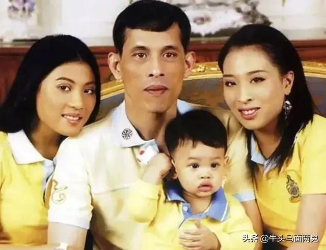 泰国国王四婚:泰国玛哈国王的妻子和孩子谁的地位更高妻子为何要跪拜国王