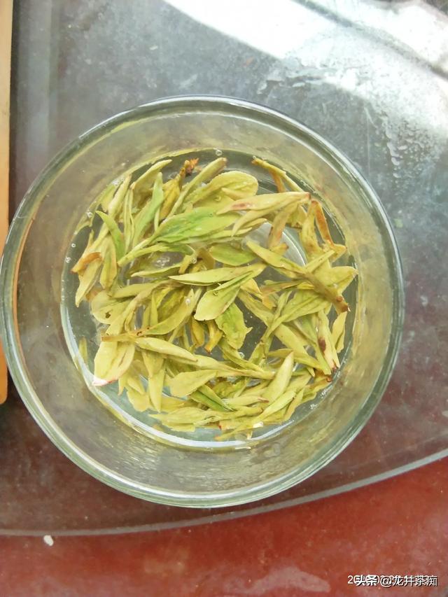 茶叶怎么分辨好茶坏茶，怎么区分茶叶的好坏！茶叶沉底说明了什么