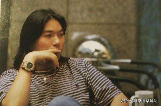 高晓松家庭背景:高晓松似乎对日本很感兴趣，他真的了解日本吗