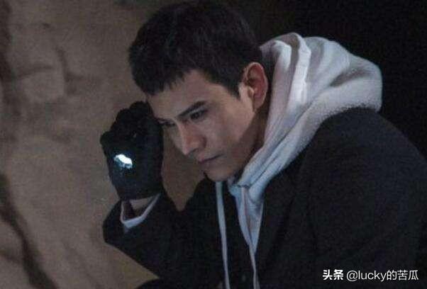 演员谭凯:《燃烧》中你最喜欢哪个角色？为什么喜欢？