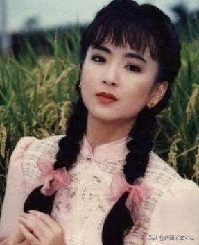 黄品源老婆:小薇、小芳、阿莲这三大村花，你会选择谁做梦中情人？