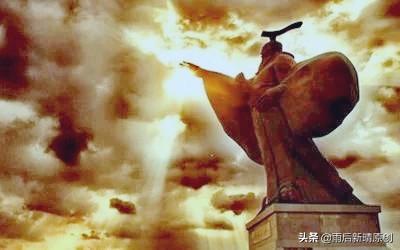 纵观历史,谁写的诗词最具有气势？