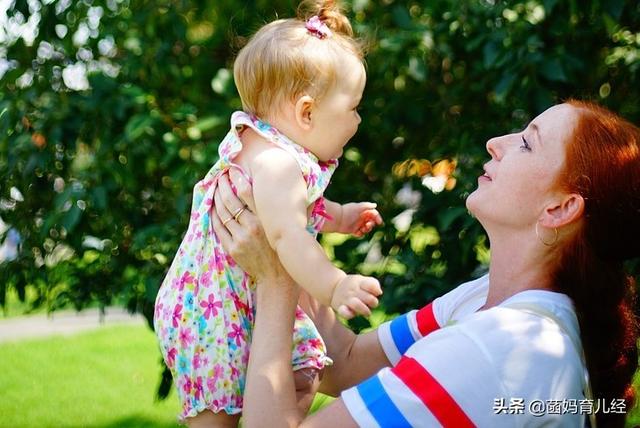 一般孩子什么时候断奶最好:宝宝一岁零三个月没有断奶，什么时候断奶比较好？ 孩子母乳什么时候断奶最好