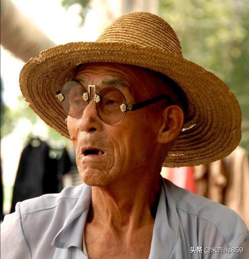 张大石头:真正的一副石头镜值多少钱？