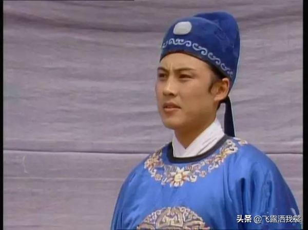 贾琏是谁的儿子:《红楼梦》中，贾琏为什么被称为二爷？贾琏的亲哥哥是谁？