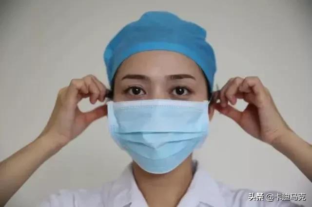 塑料口罩怎么戴图片:透明塑料口罩怎么戴 如何给照片上的人物“带”上口罩？有哪些技巧？