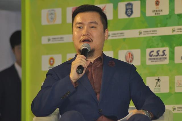 贱狗俱乐部 先锋收看:目前国内最好的足球解说是谁？