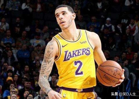 录音门:你怎么看待柯凡解释他讨厌詹姆斯的原因你如何看待柯凡这个人