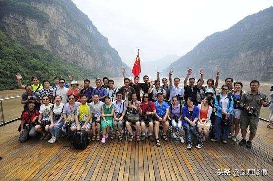 毕业照站位:拍摄毕业集体合影，摄影师有哪些需要注意的事项呢