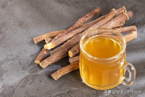黃芪紅棗桂圓枸杞茶養生茶的禁忌，黃芪能和茶葉一起泡水喝嗎？