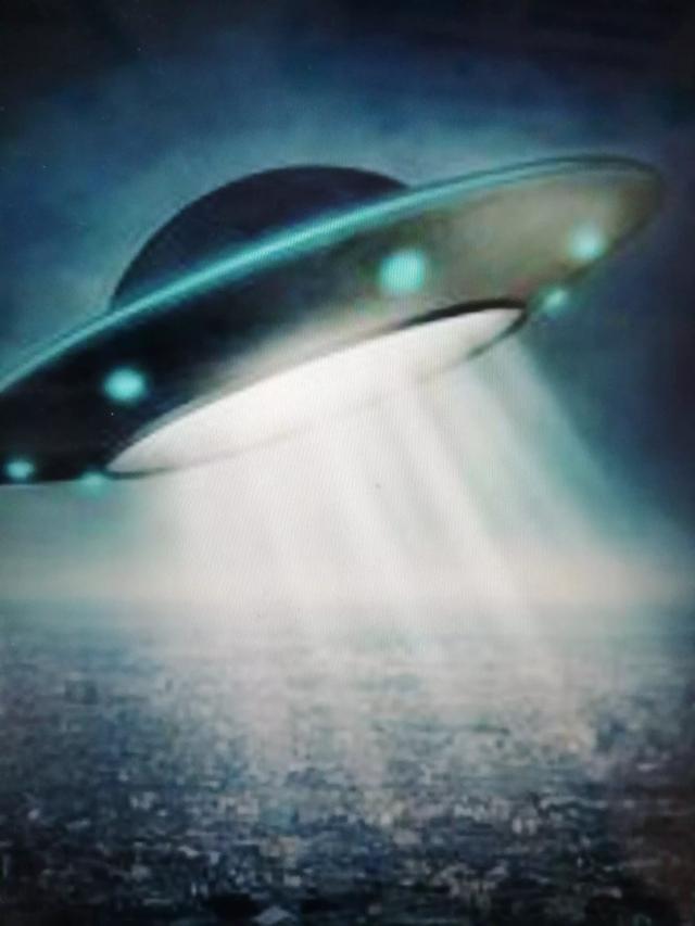 有谁见过飞碟、外星人之类的东西？你认为外星人真的存在吗？