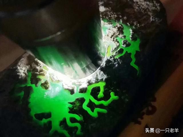 什么样的翡翠有收藏价值,哪个场口的翡翠最值得购买，最值得收藏？