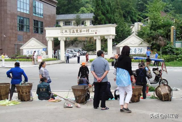 成都骑龙小区属于哪个区，成都的近郊哪个区县居住生活最方便