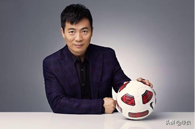 狗孩论坛足球:实况足球2018怎么下载？