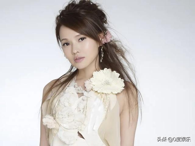 李冰冰任泉:伊能静发文怼《吐槽大会》写稿者，脱口秀“冒犯”边界在哪里？