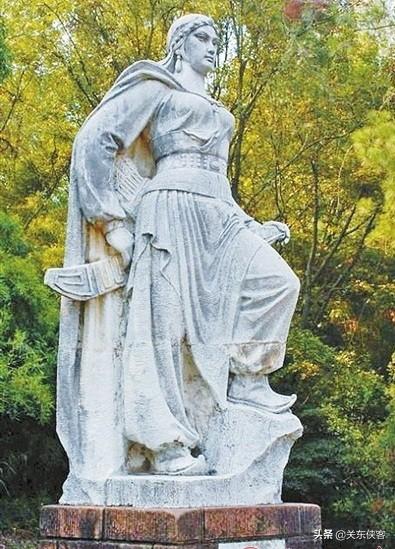 明未闯王李自成之妻高桂英和清太平天王洪秀全之妹洪宣娇谁更厉害？