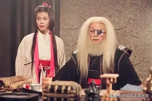 风清扬东方不败:笑傲江湖中，东方不败完虐风清扬么