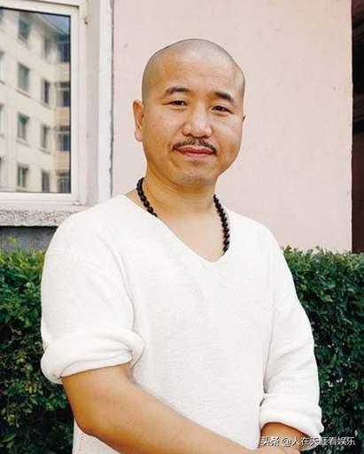 《乡村爱情》王小利和师傅赵本山闹翻,王小利忘恩负义,怎么看？