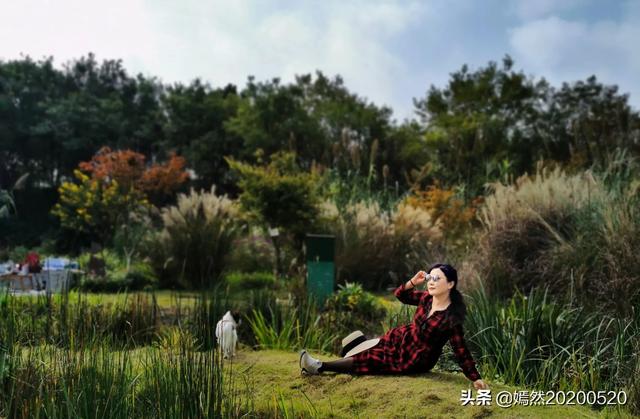 拍照摆什么姿势最好看,你拍照最喜欢的姿势是什么？