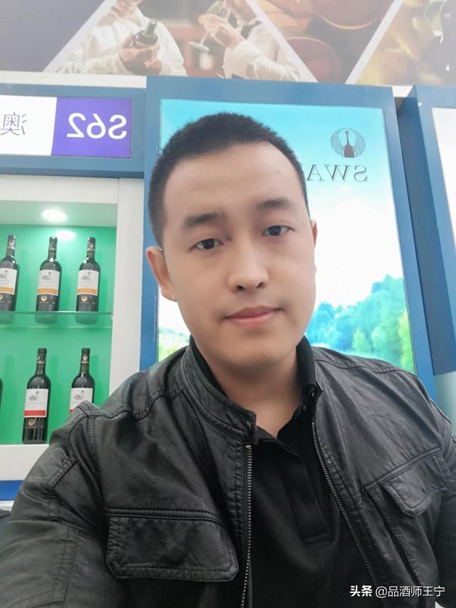 我有一瓶02年份的茅台酒53度,现在值多少钱？