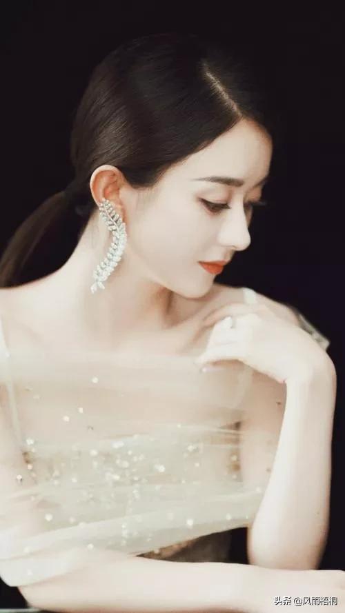赵丽颖家境:从赵丽颖离婚，我们能看出来什么？