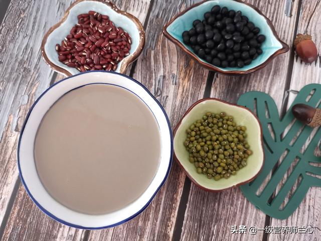 红豆、绿豆、黑豆、花生、莲子、薏仁米放在一起吃，可以吗？插图8