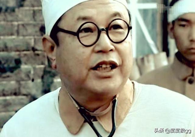 高桥光:为什么同样都是在医院养伤，李云龙有123号首长关心，赵刚却无