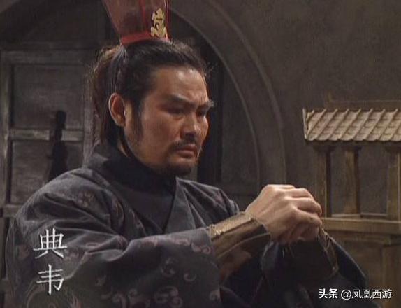 包括大将军夏侯惇,征西将军夏侯渊,大司马曹仁,曹真,曹休,骠骑将军