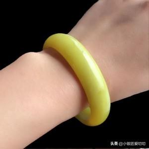 玉手镯图片大全,请问这个玉手镯怎么样，是不是正品？