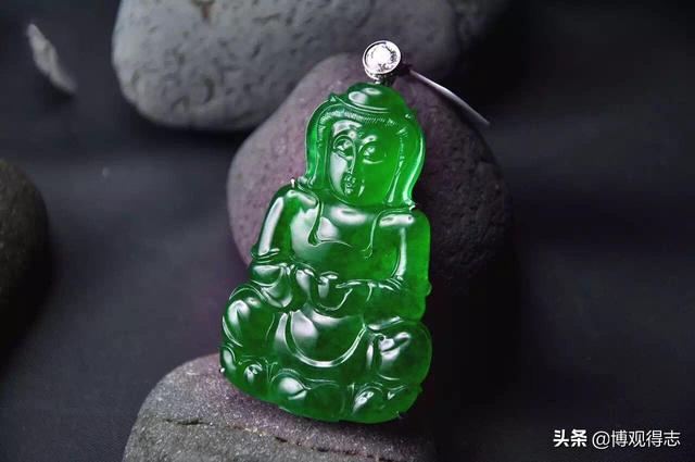 玛瑙戴久了会有灵性吗,玛瑙和玉哪个养人，为什么？