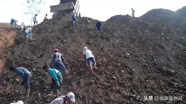 中国哪里可以捡到翡翠原石,全世界翡翠的集散地在哪里？