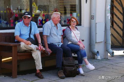 为什么德国安装一台空调要15000人民币，而我们国家只要150人民币？插图23