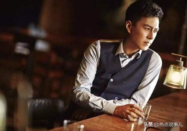 靳东儿子:为什么都称靳东为老干部呢