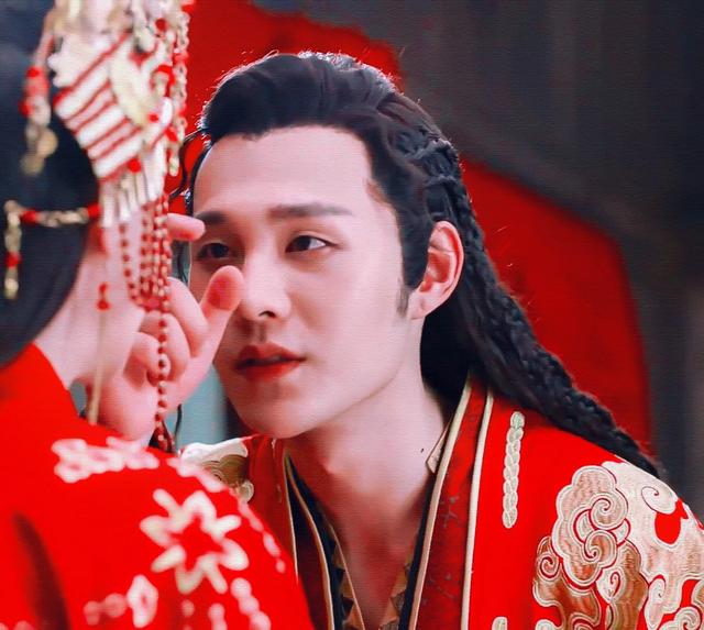 李圣经:大家有什么特别“甜”的剧可以分享吗？