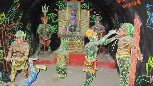 热沃当怪兽:中国四大地狱，除了高庙十八层地狱，其他三个在哪里？为何而建？