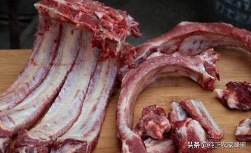 是什么原因导致生猪养殖成为新的暴利行业？该如何遏制？