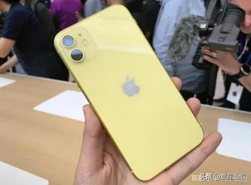 现在iPhone手机,哪款比较好用？也不会太贵的,5000以下？